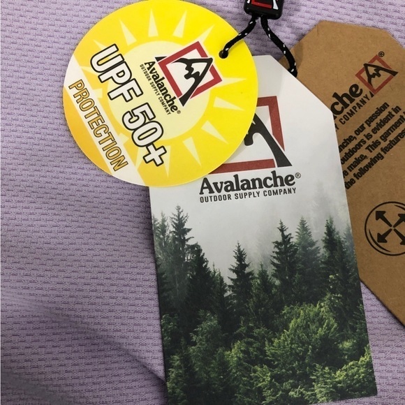 NWT AVALANCHE OUTDOOR SUPPLY Lavender Lightweight Moisture Wicking Hoodie Size L - Picture 8 of 10